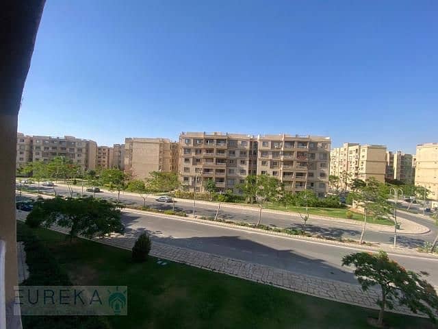 12 fe8df531-4622-4571-b91e-70cad11736fd. jpg