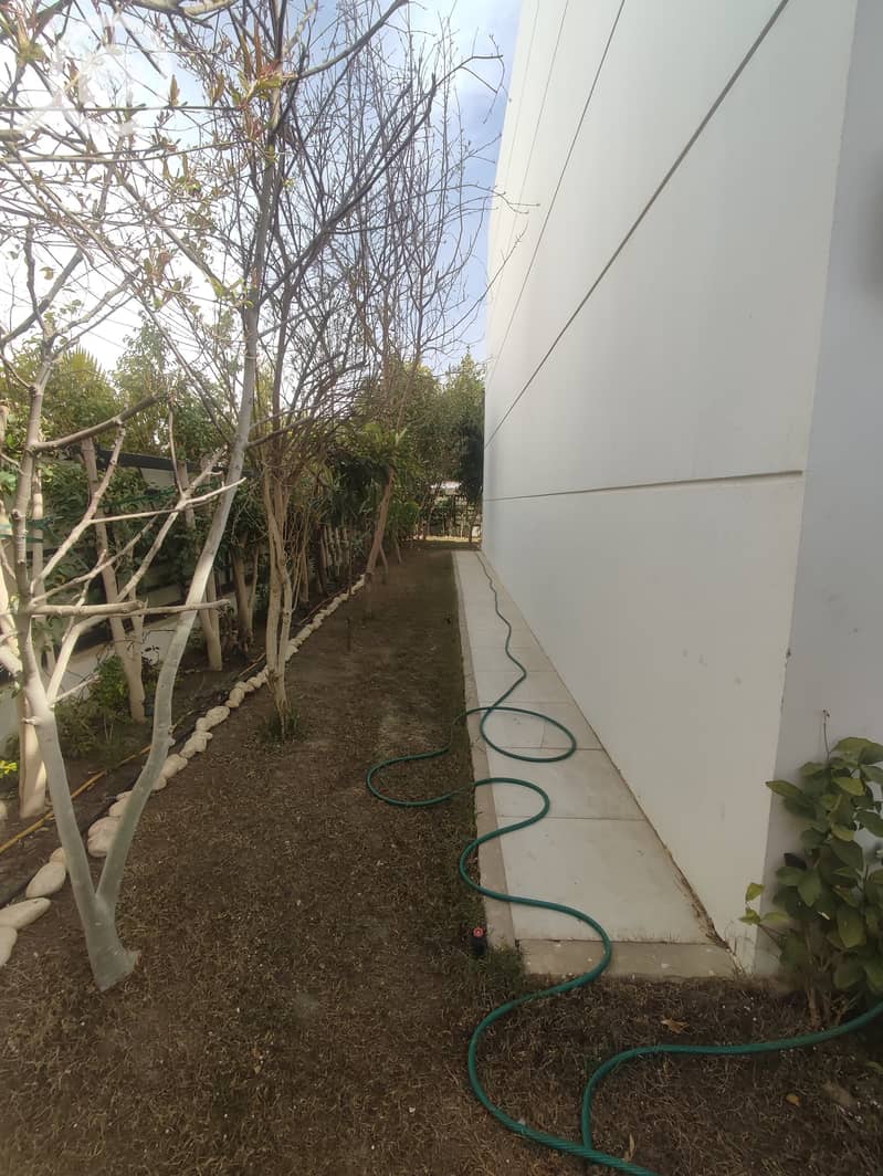 3 WhatsApp Image 2025-04-17 at 1.58. 19 PM (1). jpeg