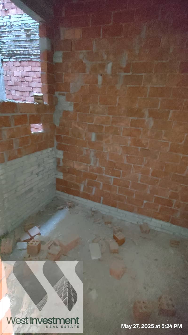 5 new nargess ground floor with garden 13. jpg