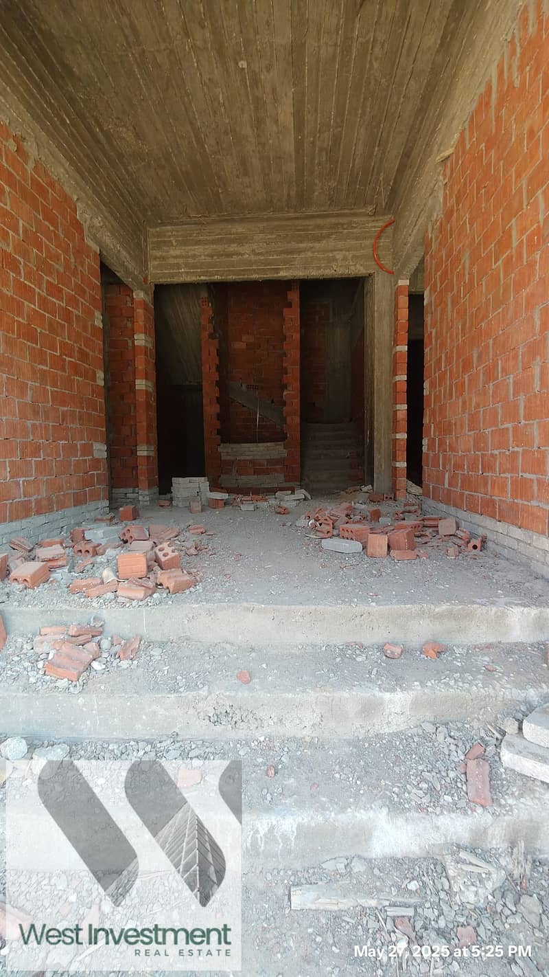 10 new nargess ground floor with garden 7. jpg