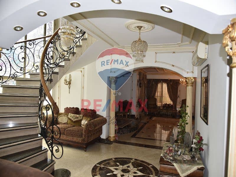 2 _KNG1253 - Copy - Copy. jpg