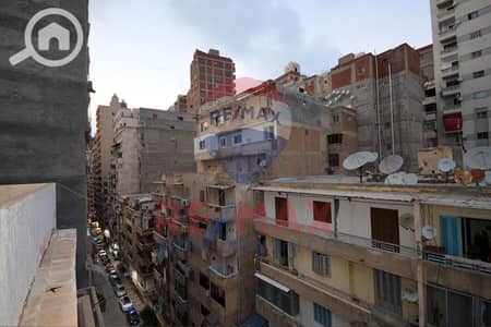 عقار سكني آخر 11 غرف نوم للبيع في ميامي، الإسكندرية - 15. jpg