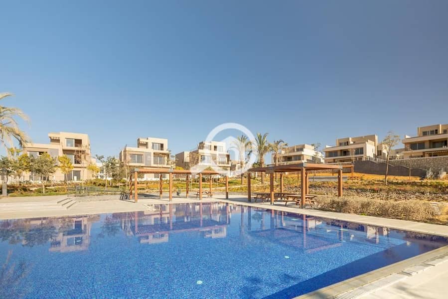 12 225c92e5-bcfe-4c6d-b36a-e70097cc91a8. jpg