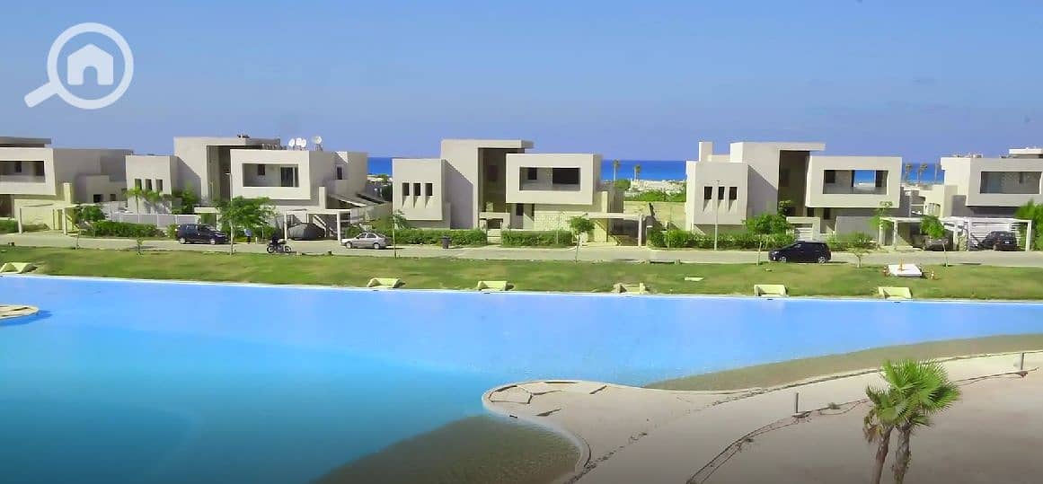 8 Hacienda-Bay-Palm-Hills. png