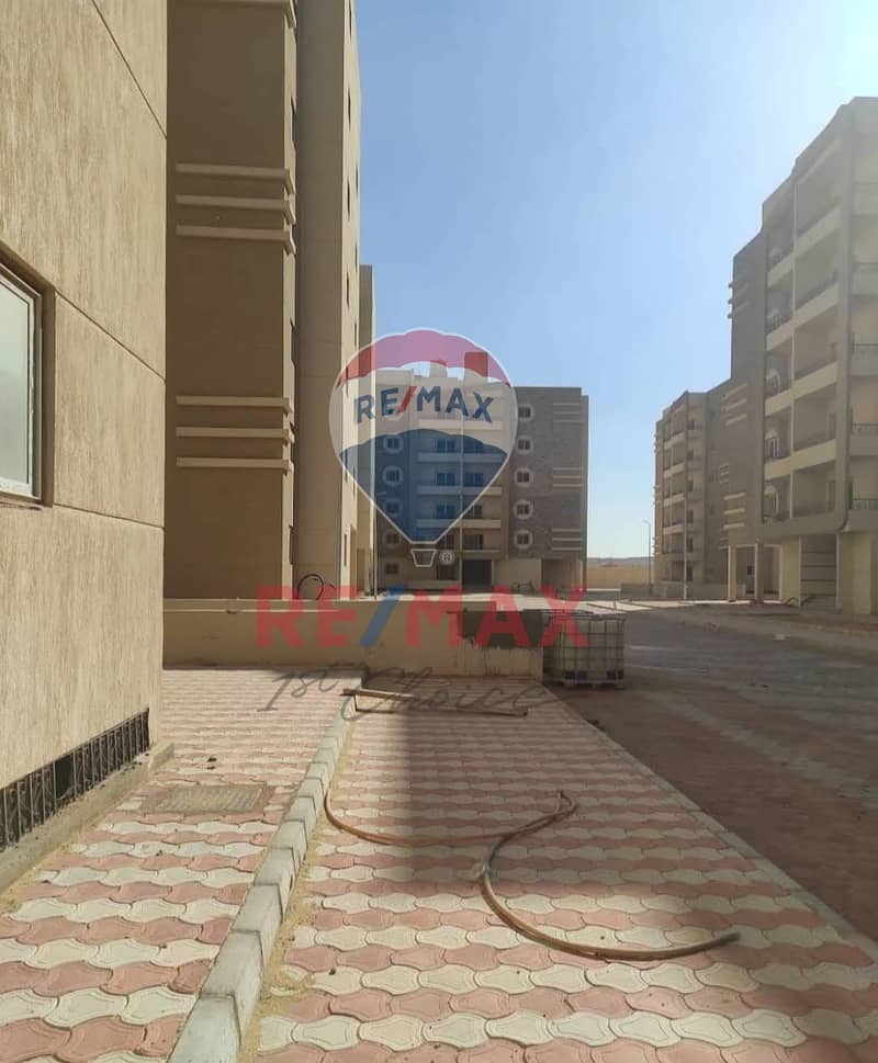 4 9fc6da81-1c36-4992-8c82-8927e2355503. jpg