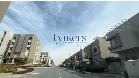 3 Bedroom Villa for Sale in New Cairo, Cairo - 8fd810fdce01ad9aadf33668ca3d1894. jpg
