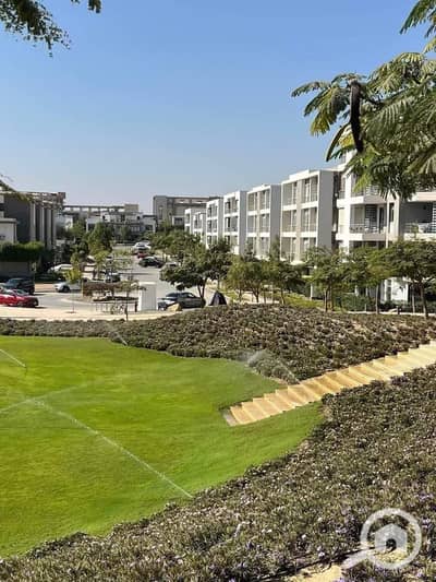 2 Bedroom Apartment for Sale in Mostakbal City, Cairo - 444149887_12211019187410289635214_7412893496584711_n. jpg