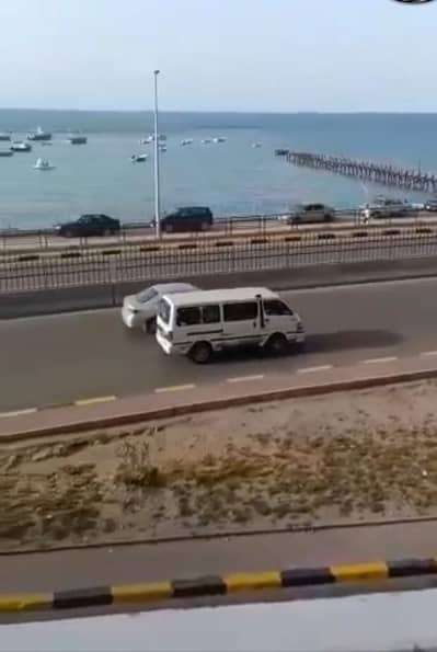 أرض سكنية  للبيع في ميامي، الإسكندرية - على البحر مباشره عمارة سكنية كامله سبع ادوار