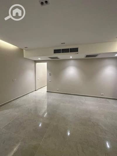 3 Bedroom Flat for Sale in Sheikh Zayed, Giza - 432071201_7062393223884021_8358755881274657354_n. jpg