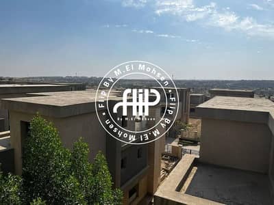 5 Bedroom Villa for Sale in 6th of October, Giza - IMG-20240718-WA0196. jpg