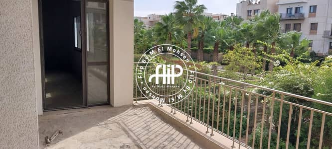 4 Bedroom Flat for Sale in Sheikh Zayed, Giza - IMG-20250601-WA0275. jpg