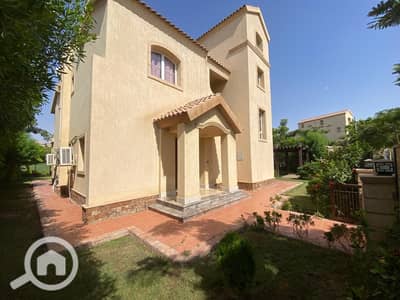 4 Bedroom Villa for Sale in Madinaty, Cairo - IMG-20241024-WA0074. jpg