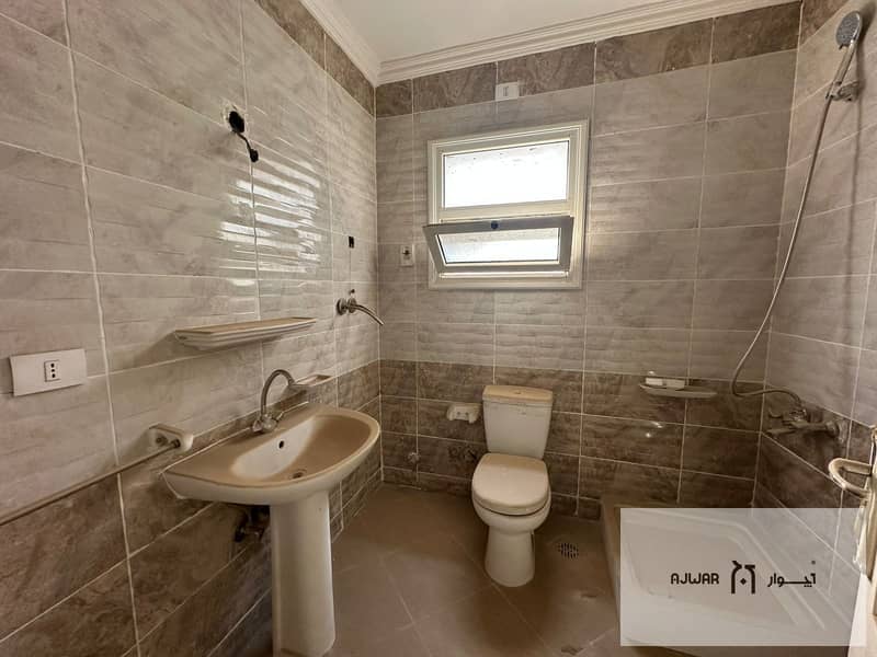 8 WhatsApp Image 2025-04-14 at 11.45. 20 AM. jpeg