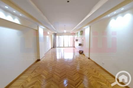 3 Bedroom Apartment for Rent in Azarita, Alexandria - WhatsApp Image 2025-05-28 at 5.07. 28 PM (1). jpg