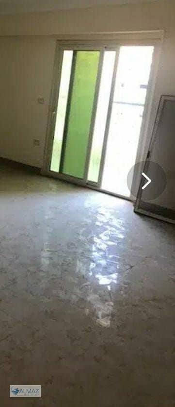 10 WhatsApp Image 2025-06-03 at 17.38. 34_e61bc68e. jpg