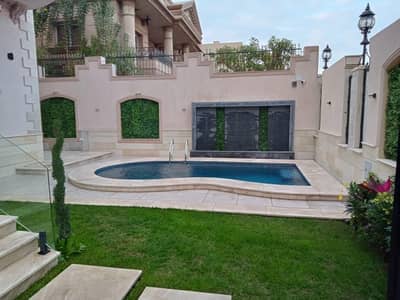 11 Bedroom Villa for Sale in Obour City, Cairo - فيلا فاخرة في العبور – الحي السابع