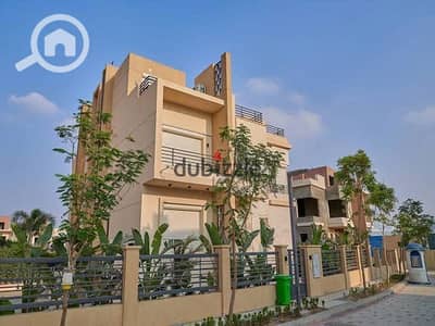 فیلا 5 غرف نوم للبيع في الشيخ زايد، الجيزة - WhatsApp Image 2024-10-26 at 8.26. 28 AM_800x600. jpg