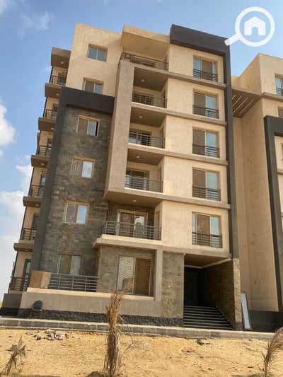 3 Bedroom Apartment for Sale in Sheikh Zayed, Giza - 4e3e9d16-b48e-4ee5-891e-e725c005430f. jpg