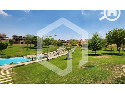 توين هاوس 4 غرف نوم للبيع في الشيخ زايد، الجيزة - Royal Meadows 8. jpg