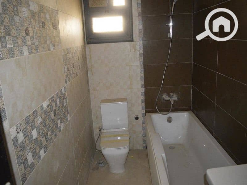 12 WhatsApp Image 2024-09-18 at 10.54. 03 AM_800x600. jpg