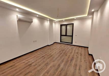 2 Bedroom Apartment for Sale in Sheraton, Cairo - 462241158_3926063164330530_5559034393023293133_n. jpg