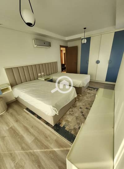 3 Bedroom Penthouse for Sale in New Cairo, Cairo - 29bd3b1b-1199-4e85-b4b9-f48237dfa82e. jpg
