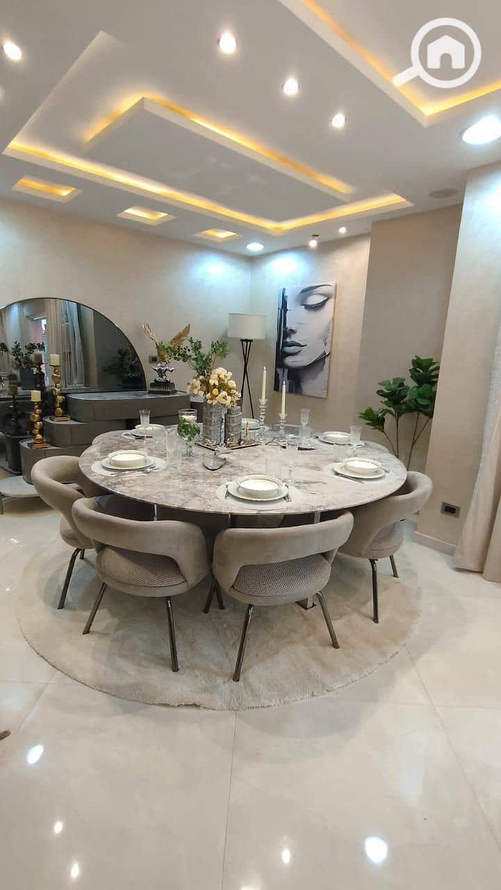 3 492468974_670393475700759_6578966453124423692_n. jpg