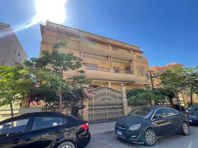 11 Bedroom Villa for Sale in Sheikh Zayed, Giza - Standalone (FEDA GARDENS COMPOUND) 50% Downpayment, 50% over 6 months