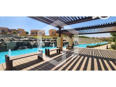 فیلا 5 غرف نوم للبيع في الشيخ زايد، الجيزة - Royal Meadows 1. jpg