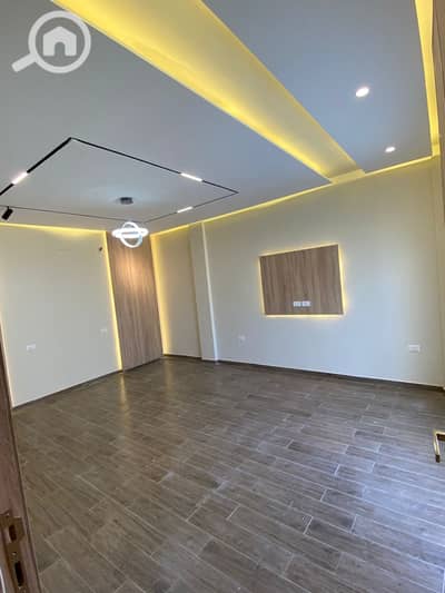 2 Bedroom Flat for Sale in Sheikh Zayed, Giza - IMG-20250610-WA0032. jpg