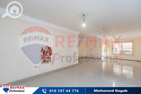 شقة 5 غرف نوم للبيع في كفر عبدو، الإسكندرية - 1S8A8224. jpg