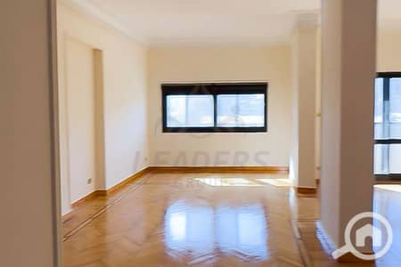 فلیٹ 4 غرف نوم للايجار في سموحة، الإسكندرية - 2. JPG
