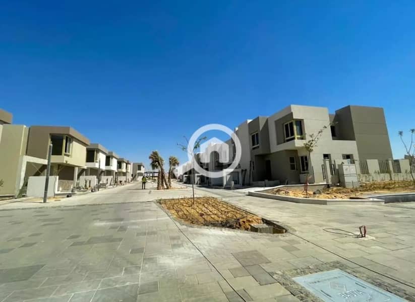 2 WhatsApp Image 2022-10-02 at 2.05. 52 PM. jpeg