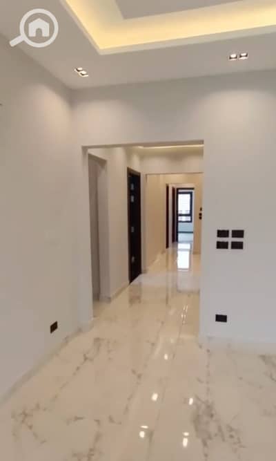 3 Bedroom Apartment for Rent in Sheikh Zayed, Giza - IMG-20250611-WA0352. jpg