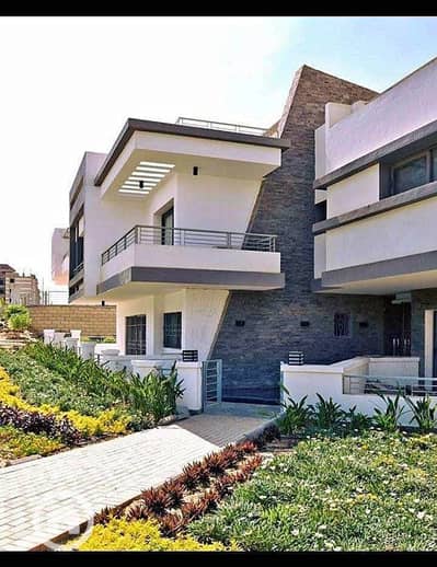 4 Bedroom Duplex for Sale in Shorouk City, Cairo - 314753734_8694343223971452_155357330174248361_n. jpg