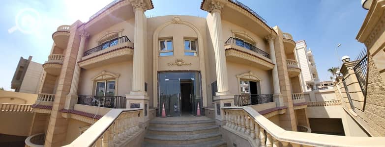 10 Bedroom Villa for Sale in Katameya, Cairo - d1374875-c52d-4779-aa61-740375f1242f. jpg