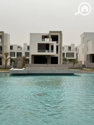 6 Bedroom Villa for Sale in 6th of October, Giza - WhatsApp Image 2024-10-22 at 1.03. 27 PM. jpeg