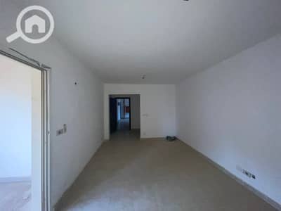 2 Bedroom Flat for Sale in Madinaty, Cairo - 621b7532-067f-48a7-b16f-47b97dc30823. jpg