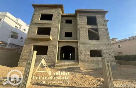 فیلا 8 غرف نوم للبيع في القاهرة الجديدة، القاهرة - WhatsApp Image 2025-06-12 at 11.29. 38 AM (3). jpeg