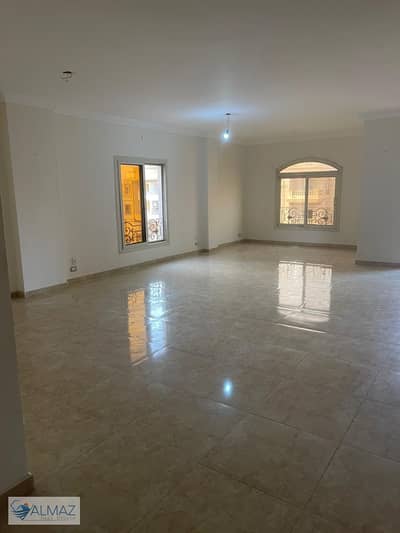 شقة 3 غرف نوم للايجار في القاهرة الجديدة، القاهرة - IMG-20250614-WA0388. jpg