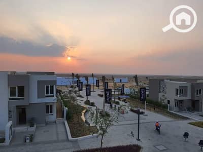 2 Bedroom Apartment for Sale in 6th of October, Giza - PHOTO-2024-05-22-15-51-14 (2). jpg