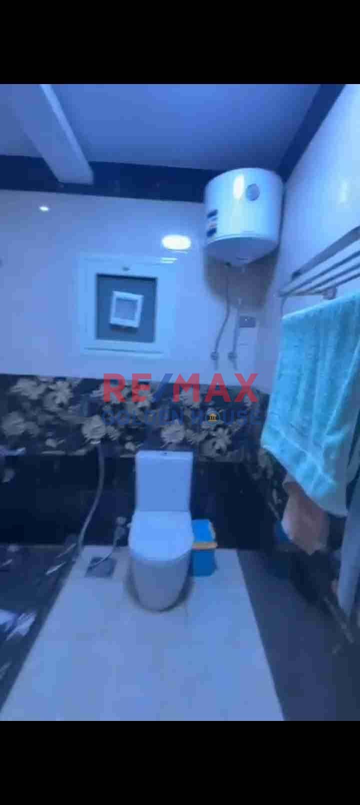 19 1000161680. jpg