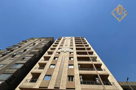 3 Bedroom Flat for Sale in Mohandessin, Giza - WhatsApp Image 2025-05-28 at 17.12. 24. jpeg