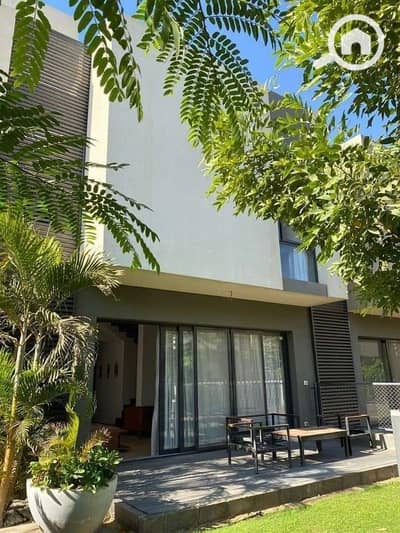 فیلا 5 غرف نوم للبيع في مدينة الشروق، القاهرة - IMG-20250115-WA0296. jpg