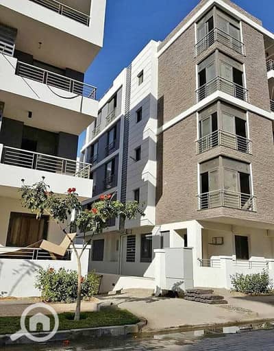 3 Bedroom Flat for Sale in New Cairo, Cairo - 847e389f-57f7-4051-8602-d632cf4b9345 - Copy (2). jpg