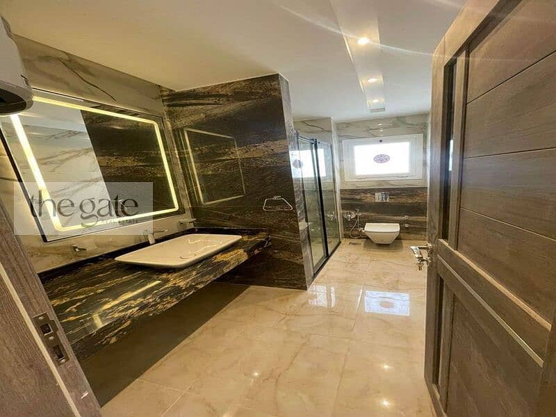 3 هايد445. jpg