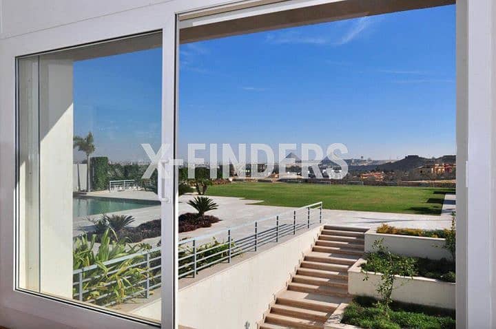4 huge-property-to-rent-6-october. jpg