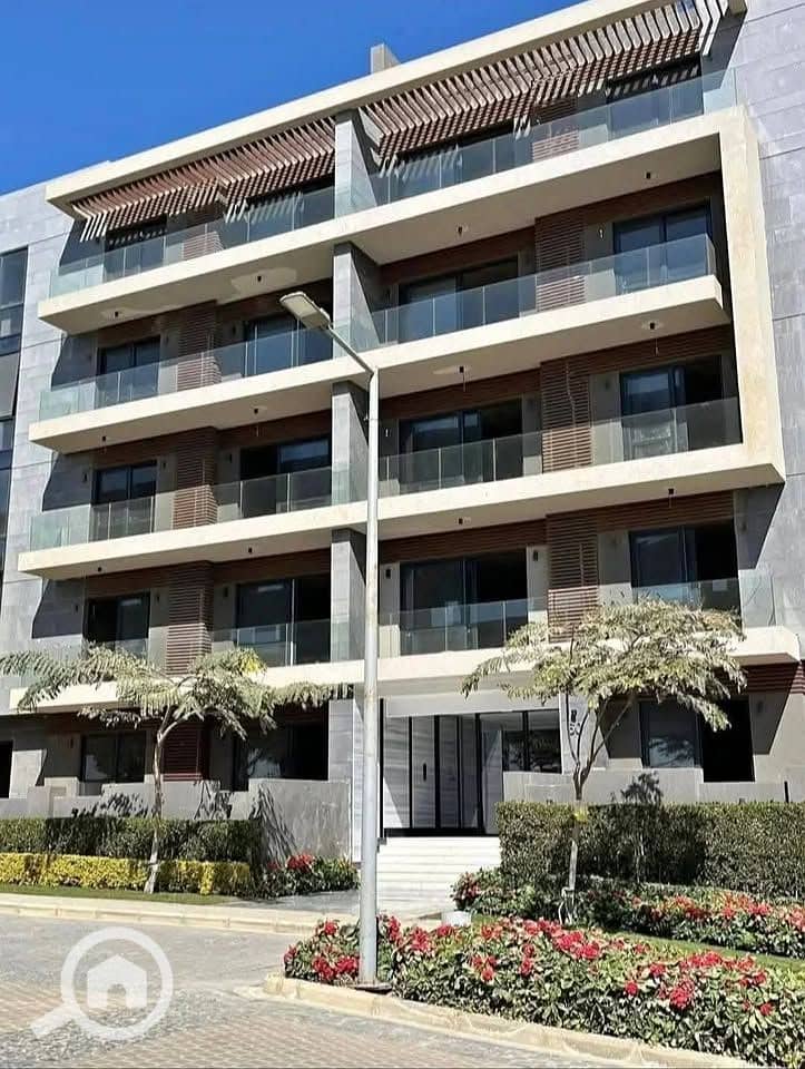 5 lavista patio oro compound. jpg