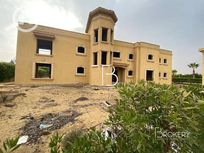 فیلا 5 غرف نوم للبيع في 6 أكتوبر، الجيزة - 13. jpg