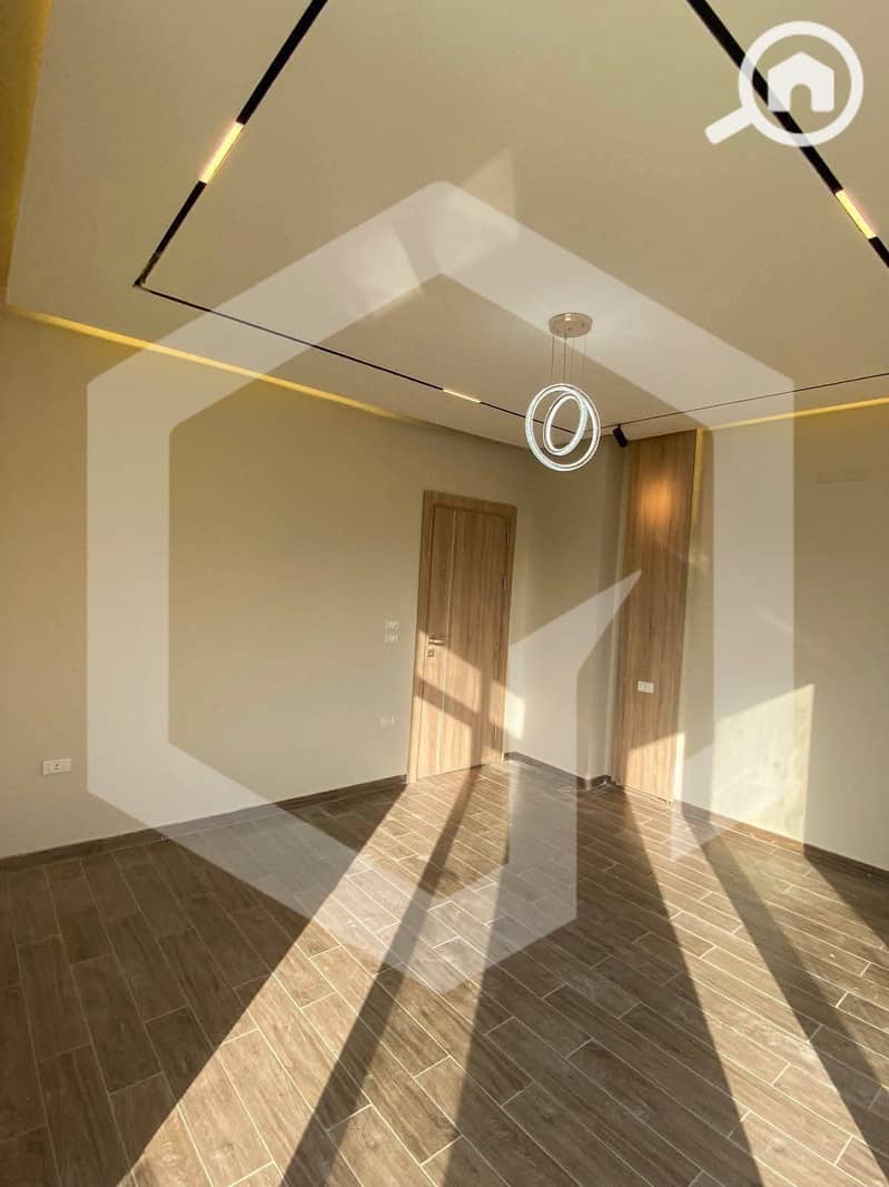 3 Zayed Regency 3. jpg